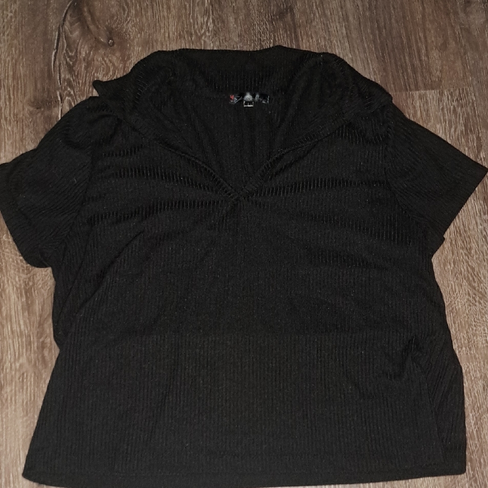 Splash Black Short Sleeve Women's Top